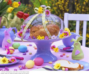 tavola-pasqua-viola-Paoletta-in-consigli-di-cucina