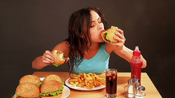 junk-food-eating