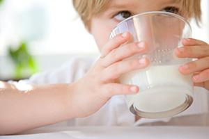 giovanigenitori-dermatite-atopica-latte-e-allergie