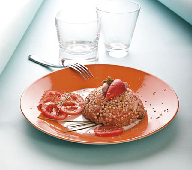 Cupole_di_grano_saraceno_con_borlotti_e_pomodori