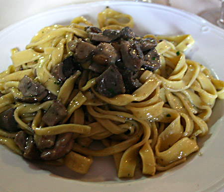 tagliatelle-ai-funghi