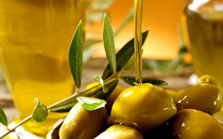 Olive-rami-Olio-Bokeh111111111111111111111
