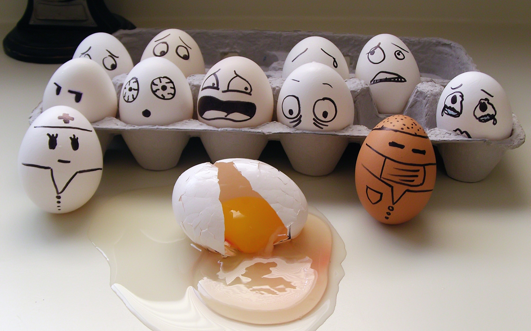 eggs-with-personality-31276